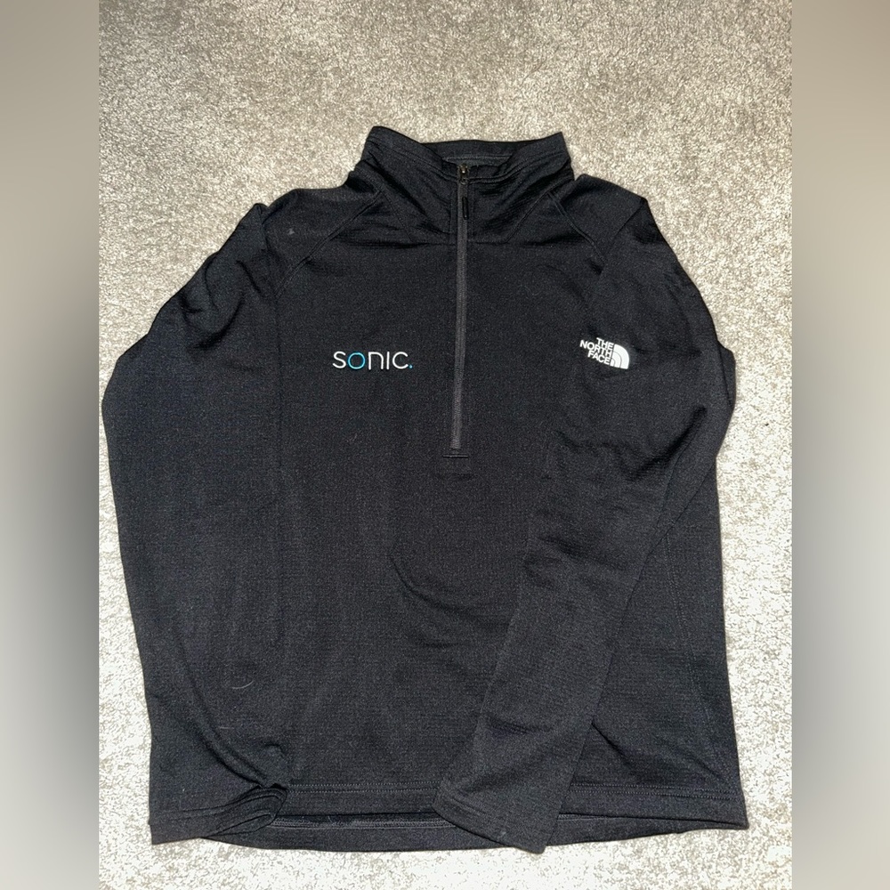 The North Face 1/2 Zip Pullover